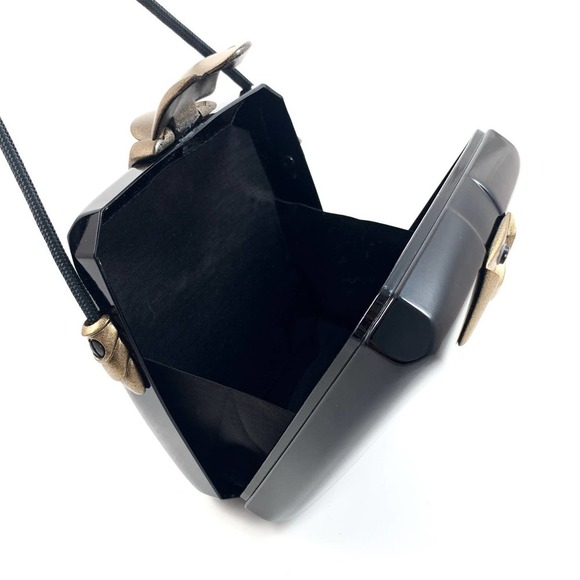 1980's signed MARC LEVINE lacquered black box bag - Picture 4 of 10